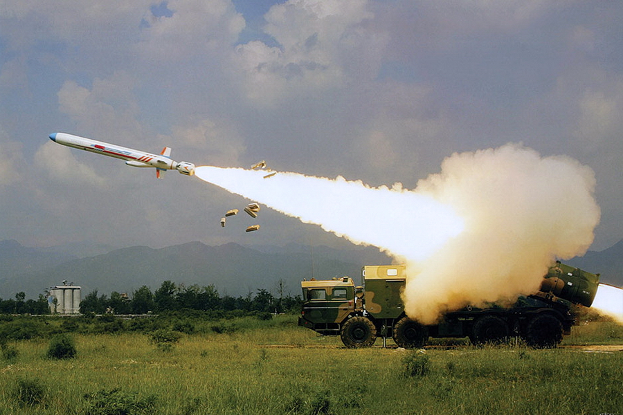 YJ-62_Anti-ship_missiles(C).jpg