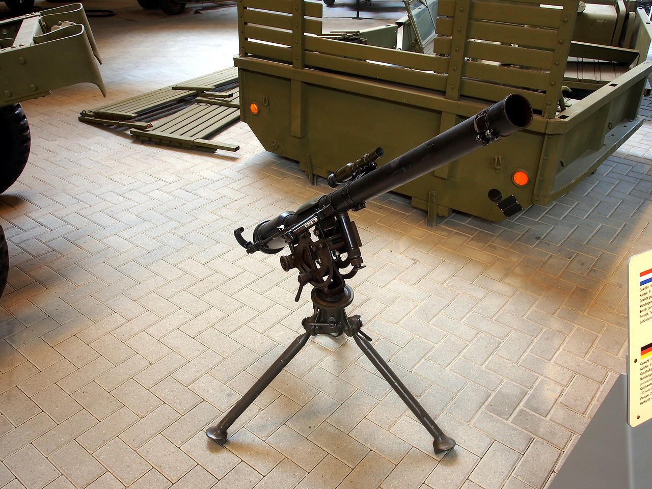 M18_recoilless_rifle(AA).jpg