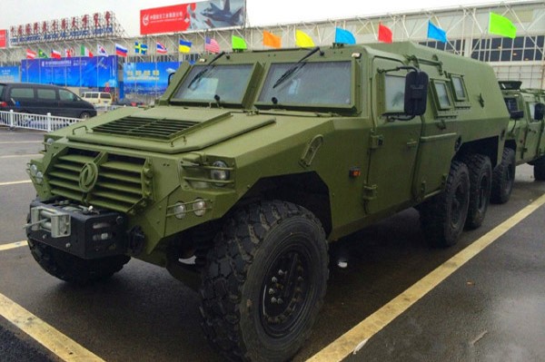 Dongfeng_EQ2101_(Warrior)_(A).jpg