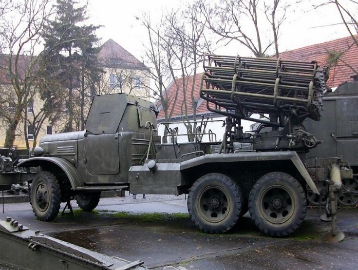 BM-24_(Katyusha)_(A).jpg