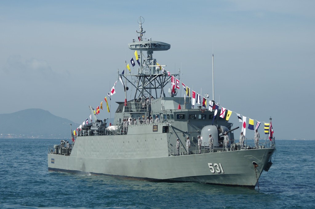 Khamronsin_Class_Thai_Corvette_(B).jpg