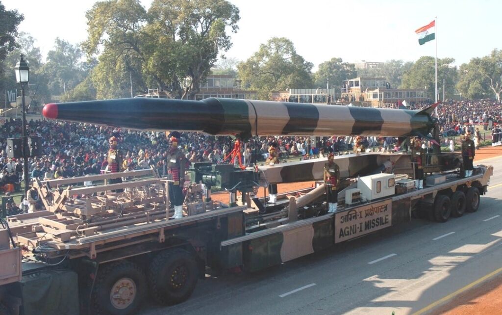 Agni-I tractor-trailer configuration. Photo: Government of India