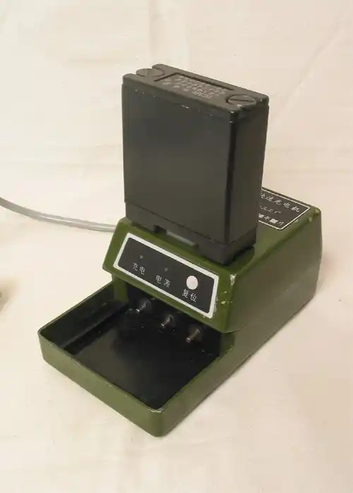 TBR115_Chinese_Radio_(D).jpg