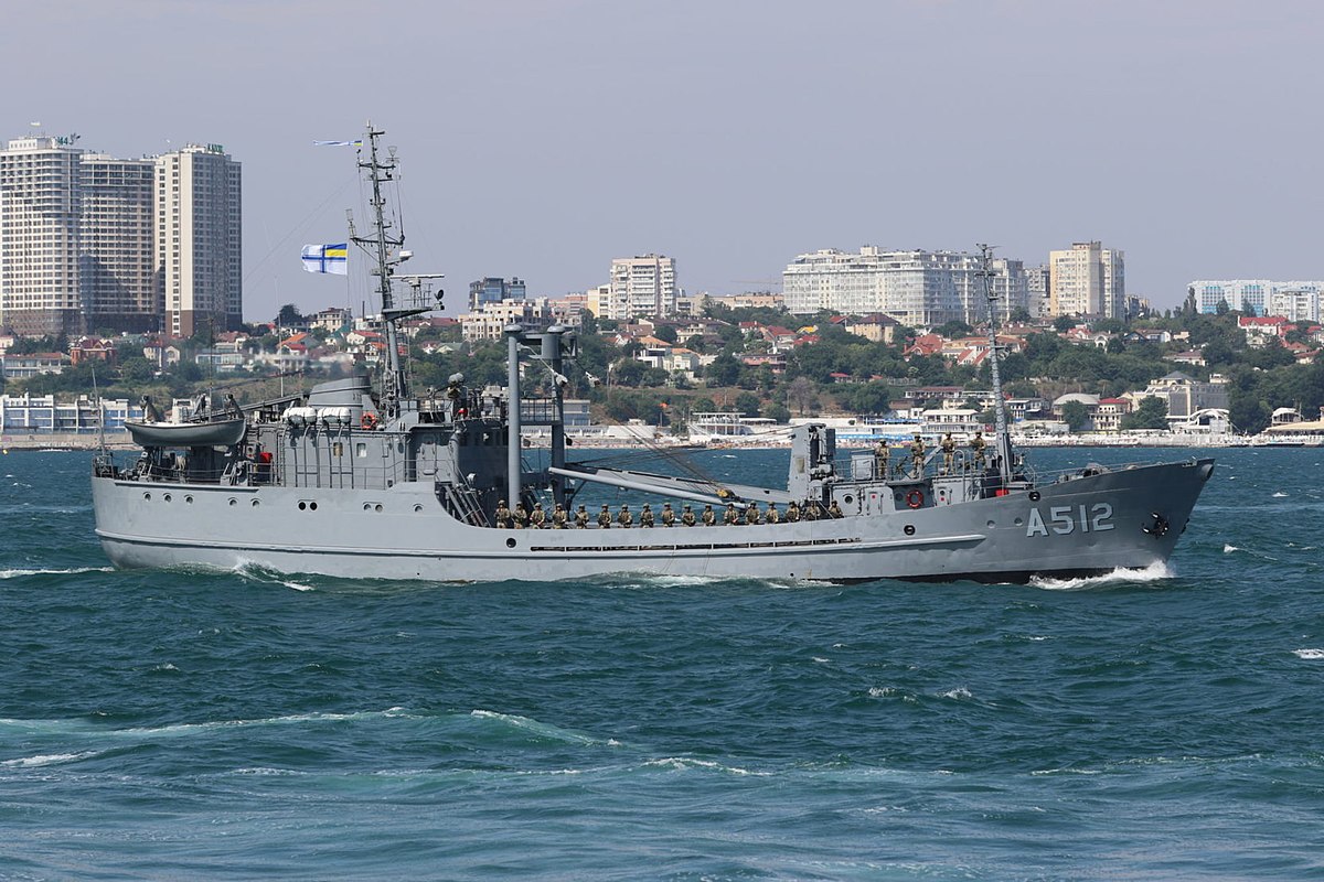 Muna-class_(C).jpg