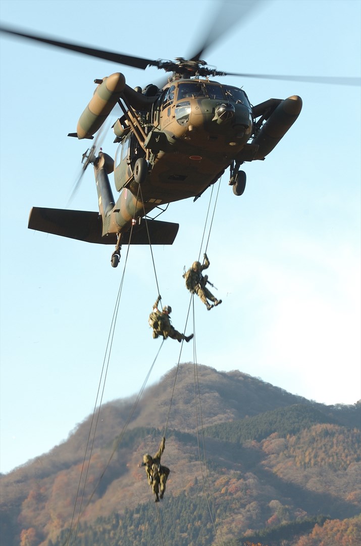 UH-60JA_(C).jpg
