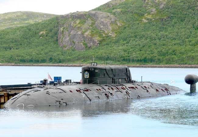 SIERRA_II_(SSN)_class_(C).jpg