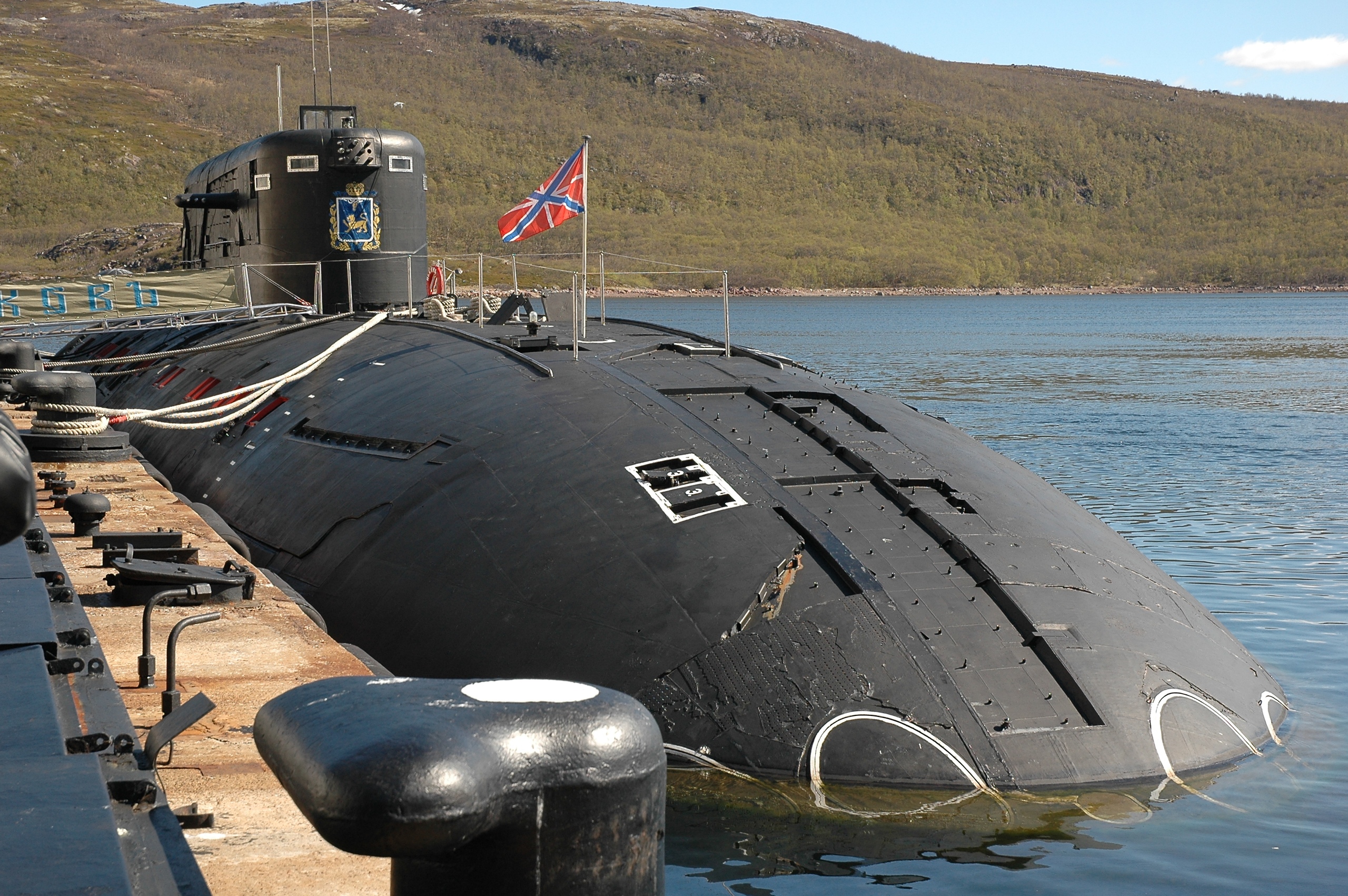 SIERRA_II_(SSN)_class_(B).jpg