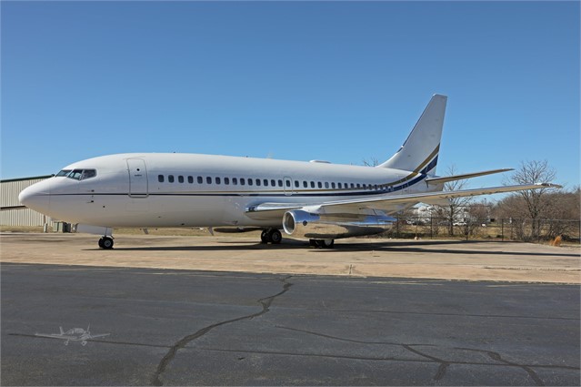 Boeing737-200(A).jpg