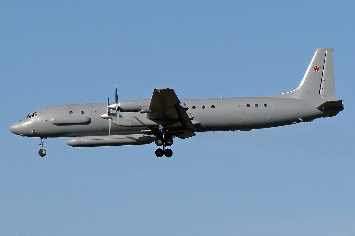 Il-18_CootRussian(C).jpg