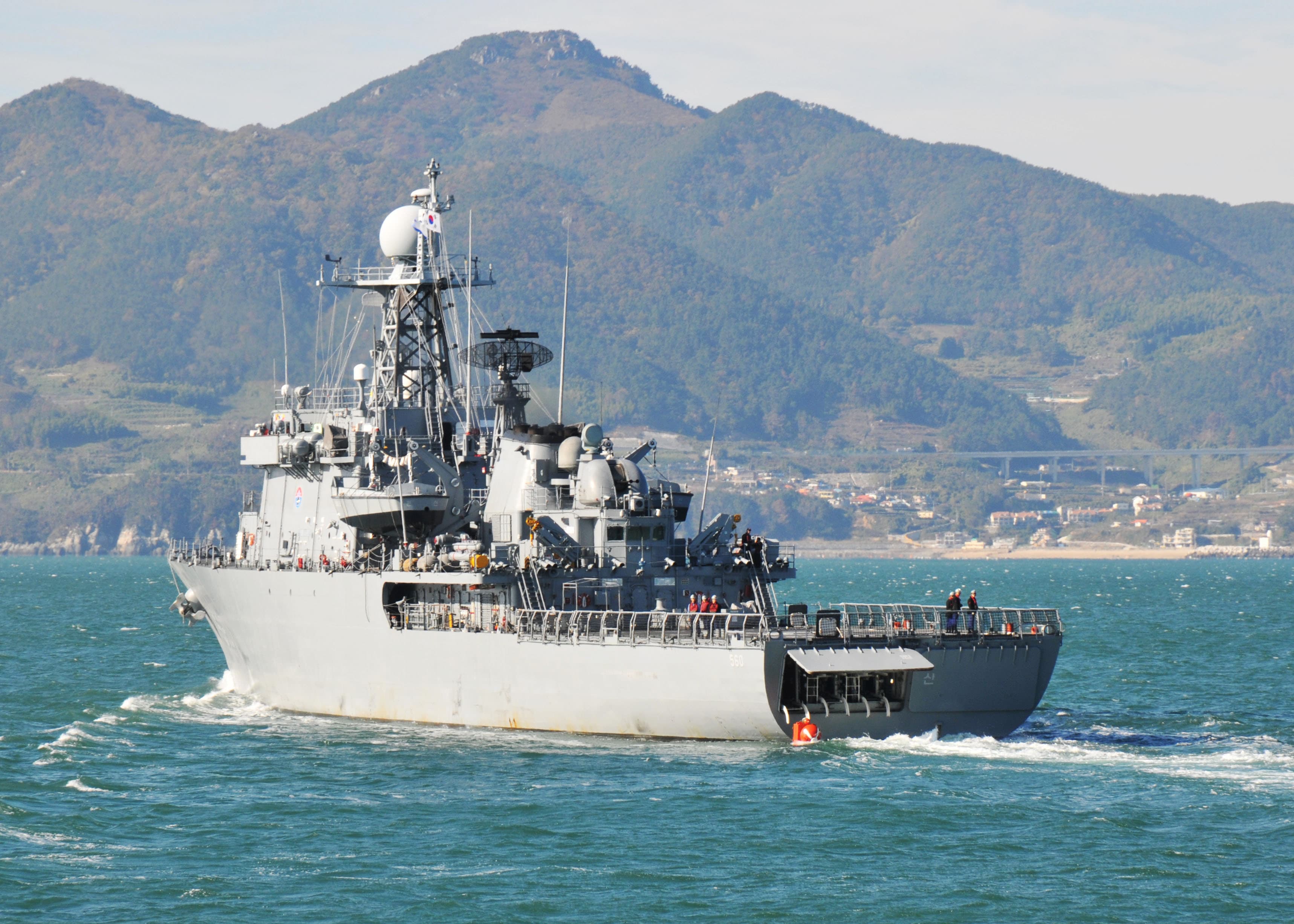 Wonsan-class_minelayer(B).jpg