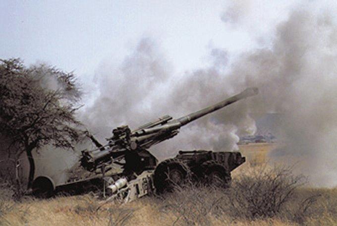 G-5_South_African_155mm_(BB).jpg