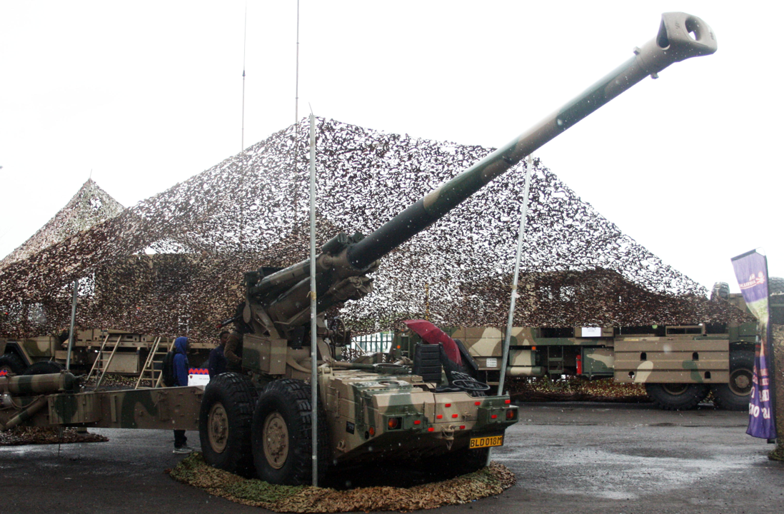 G-5_South_African_155mm_(CC).png