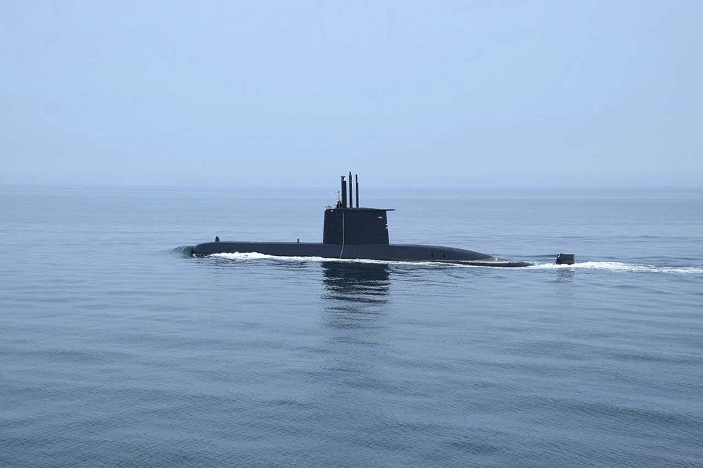 Type_209_submarine(A).jpg