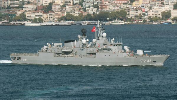 Yuvuz_Class_MEKO_200_Class_(C).jpg