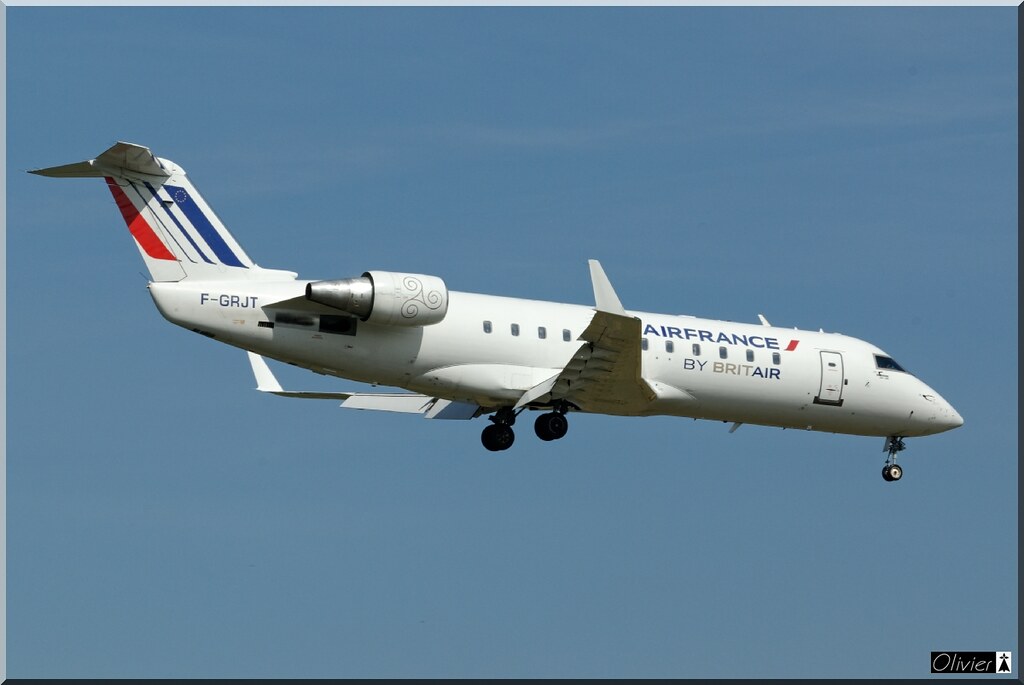 CRJ100Canada(C).jpg