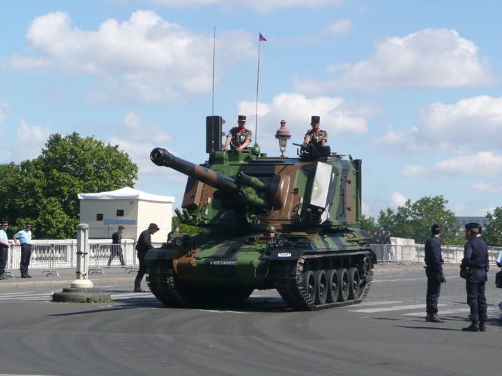 AUF1_155mm_(DD).jpg