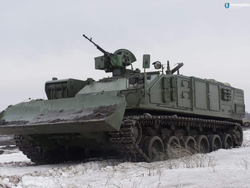 BREM-84_(Atlet)_(B).jpg