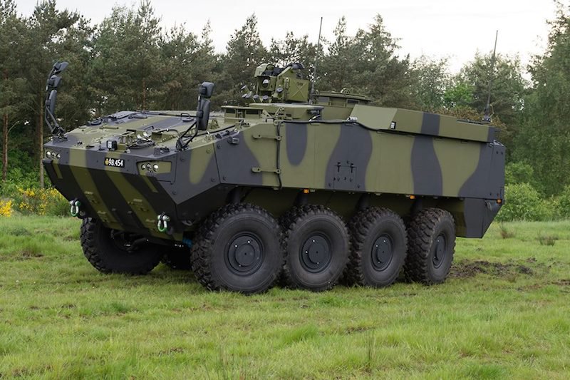 MOWAG_Swiss_Piranah_V_(A).jpg