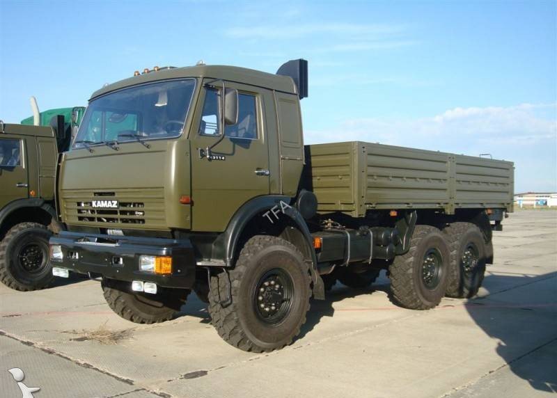 KamAZ_43118_Truck_(A).jpg