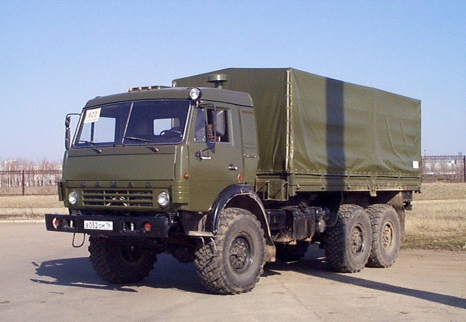 KamAZ_43118_Truck_(C).jpg