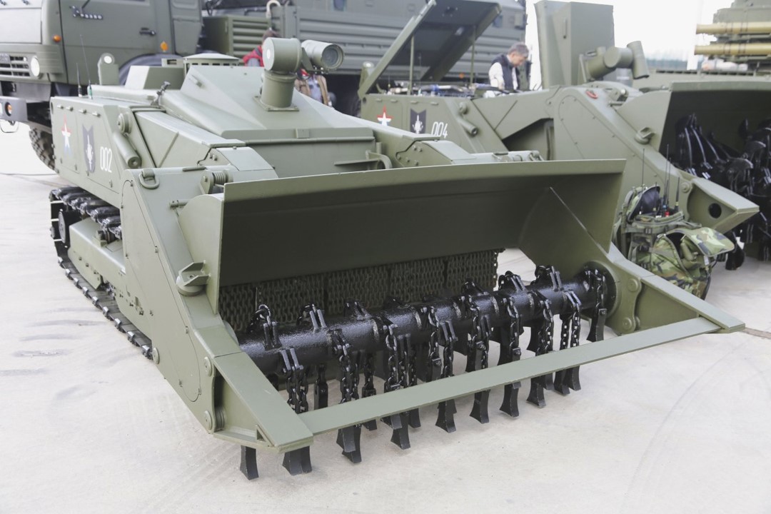 Uran6_Russian_UGV_(C).jpg