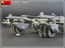 KMT-5M_(C).jpg