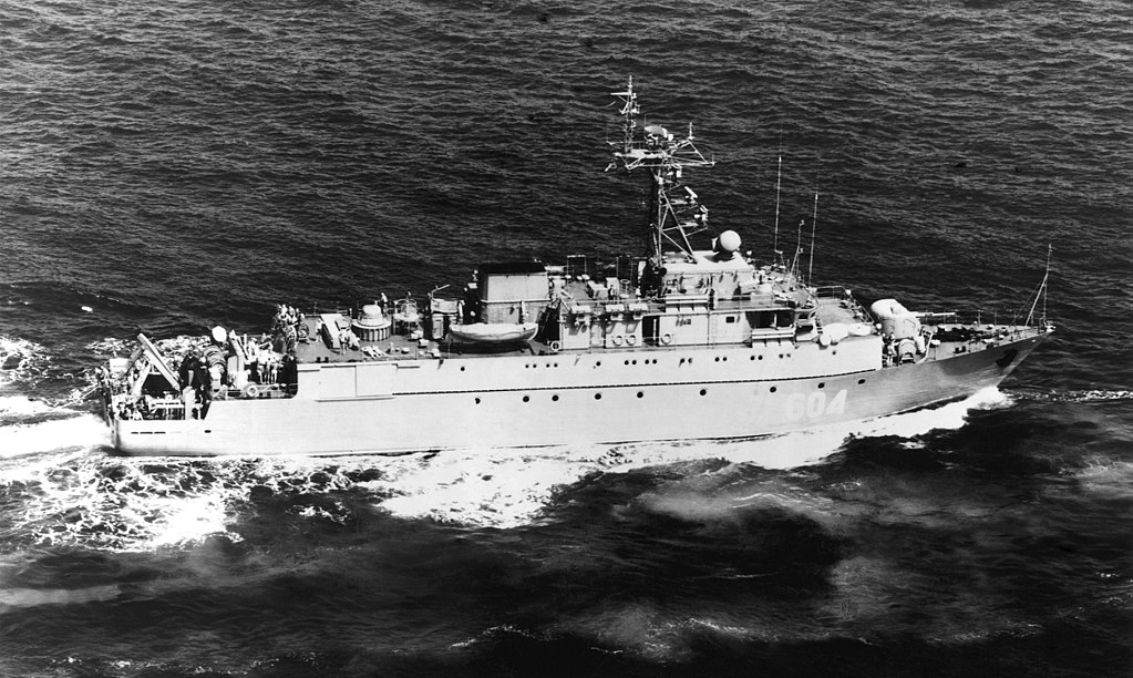 Gorya-class_minesweeper_(C).jpg